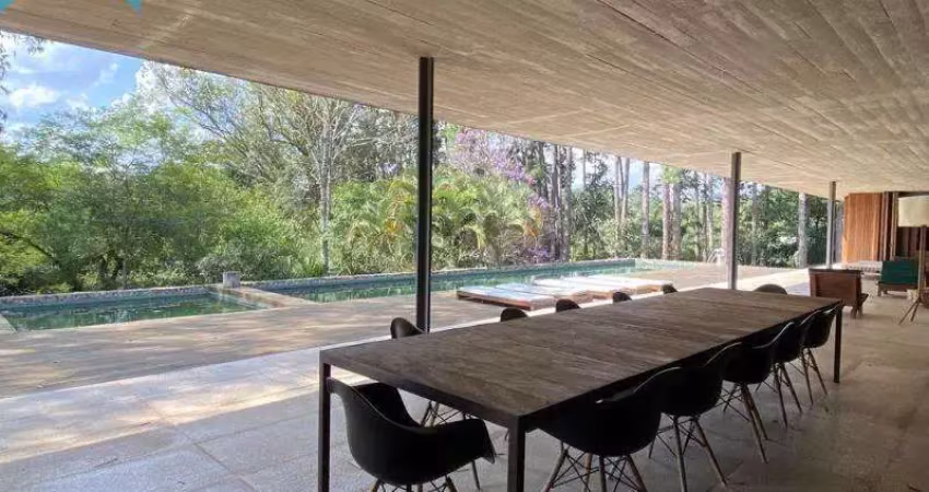Mansão de luxo no condomínio estância parque atibaia