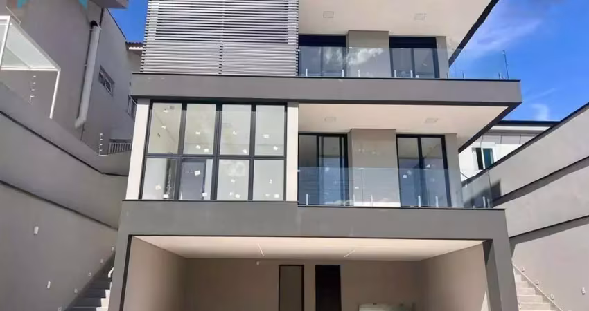 Casa nova de luxo no condomínio arco-íris em atibaia