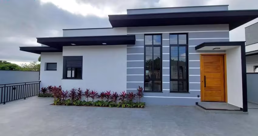 Casa térrea à venda no jardim morumbi  atibaia | 3 suítes e piscina