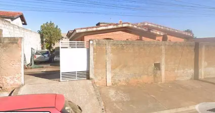 Casa com 3 quartos à venda na Rua Irani, 1000, Jardim Brogotá, Atibaia