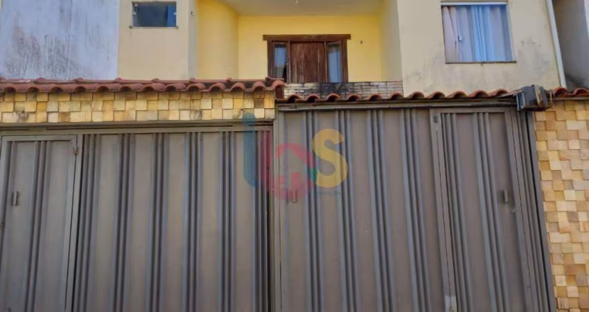 Vendo Casa no Hernani Sá com Dois Pavimentos