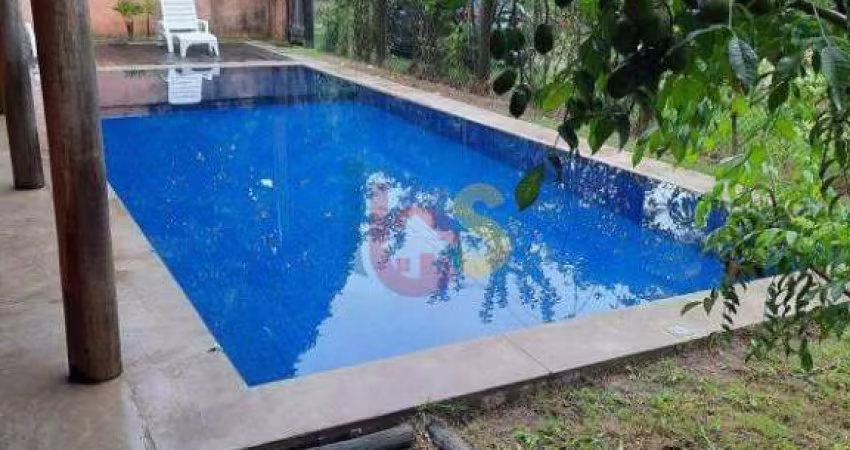 Vendo Linda Casa à 50 mt da Praia