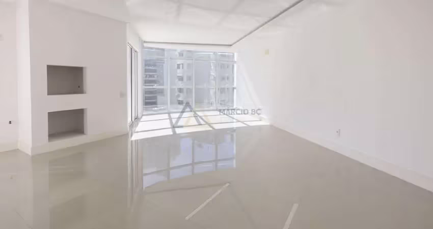Apartamento pronto pra morar à venda no ed. portinax - centro de  balneário camboriú/sc