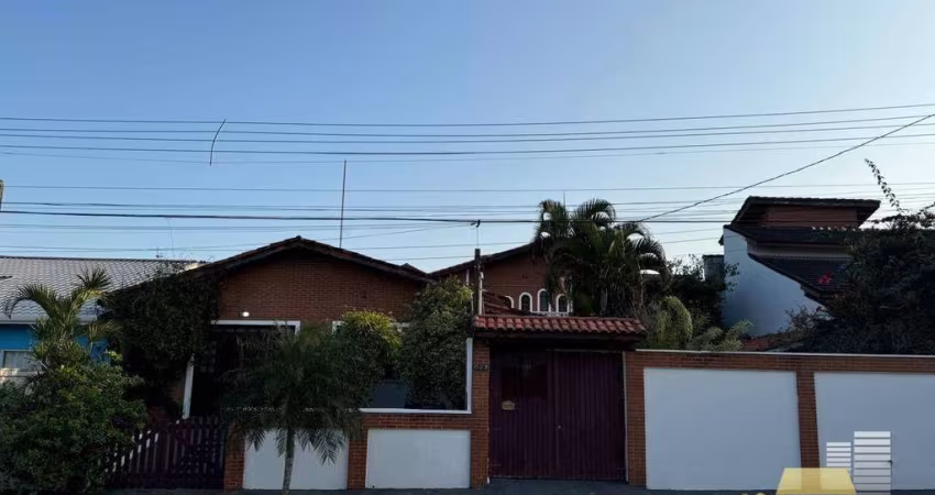 Casa com 7 dormitórios à venda, 430 m² por R$ 790.000 - Parque Balneário Oásis - Peruíbe/SP