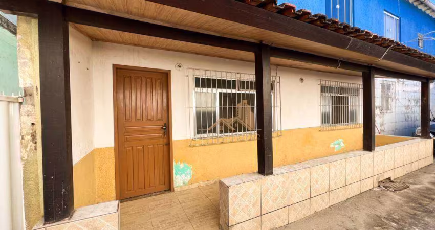 Casa com 2 dormitórios à venda, 60 m² por R$ 230.000,00 - Centro - São Pedro da Aldeia/RJ