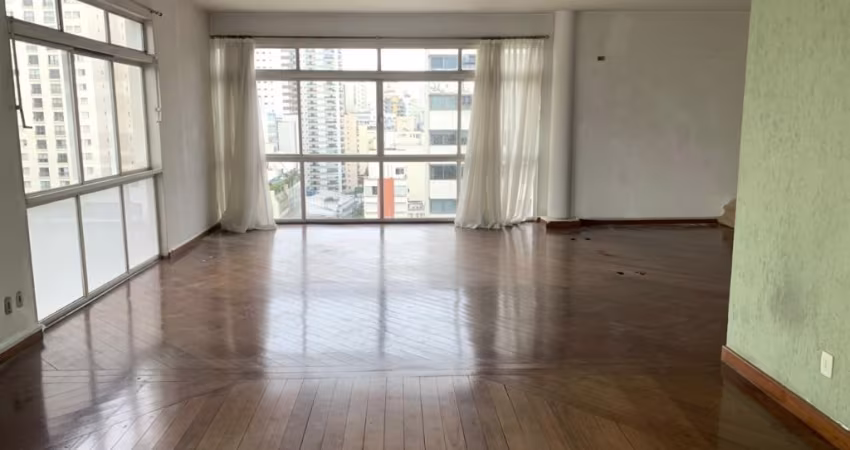 Apartamento á venda na Santa Cecília