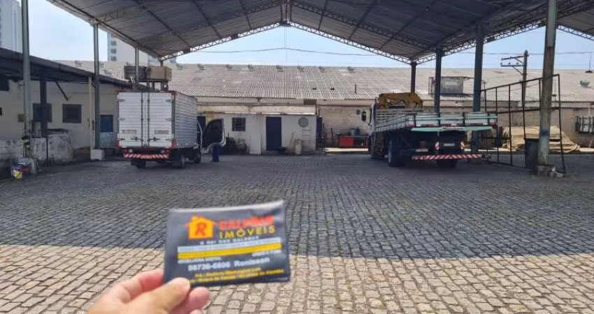 Barracão / Galpão / Depósito com 3 salas para alugar na Rodovia Washington Luiz, 344, Parque Duque, Duque de Caxias
