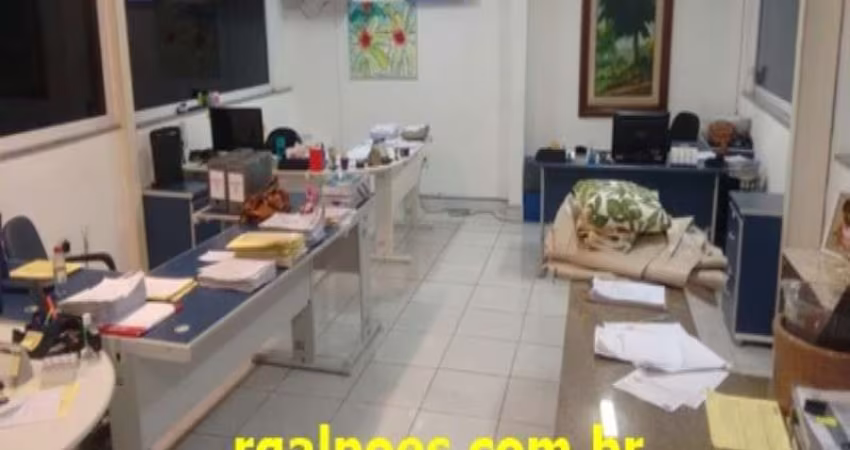 Sala comercial com 3 salas para alugar na Rua Ceará, 321, Santa Cruz da Serra, Duque de Caxias