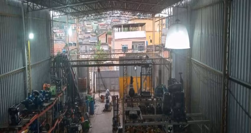 Barracão / Galpão / Depósito com 4 salas à venda na Rua Marli Barcelos, Posse, Nova Iguaçu