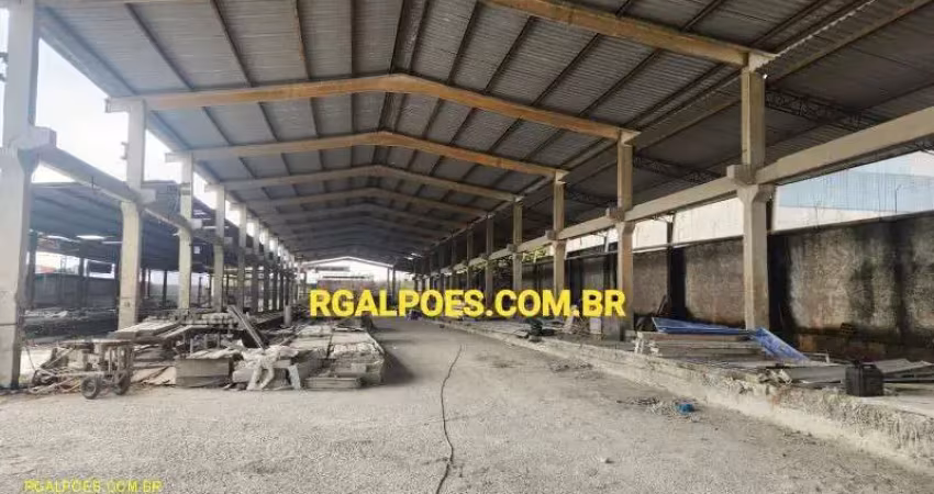 Barracão / Galpão / Depósito com 2 salas à venda na Avenida Demétrio Ribeiro, 322, Figueira, Duque de Caxias