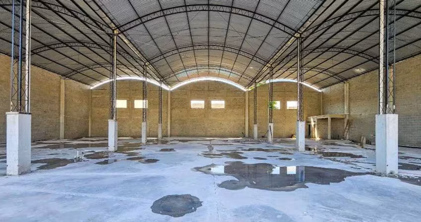 Galpão para alugar, 648 m² por r$ 19.000/mês + taxas - mutuá - são gonçalo/rj