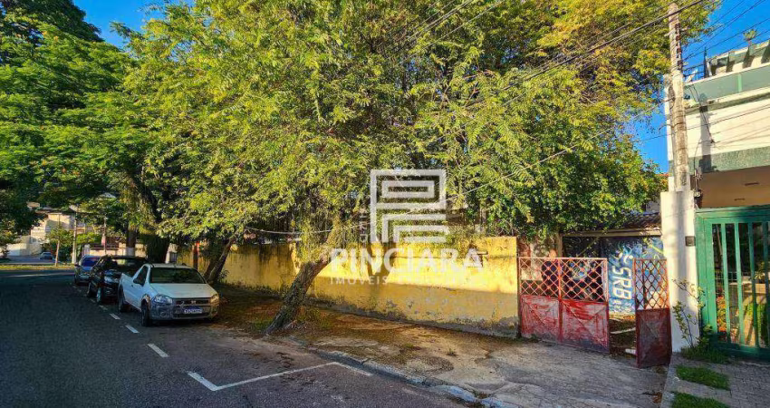Casa com 2 quartos, 130 m² - venda por R$ 1.500.000 ou aluguel por R$ 10.000/mês - São Francisco - Niterói/RJ