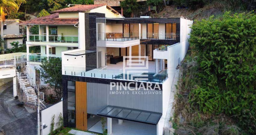 Casa Moderna de 485 m² com 4 quartos (3 suítes) no Condomínio Aruã - À venda  por R$ 5.700.000 - Charitas, Niterói/RJ