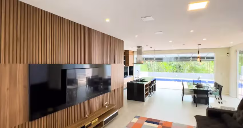 Casa à venda em santana de parnaíba 3 suítes -condominio reserva santa anna