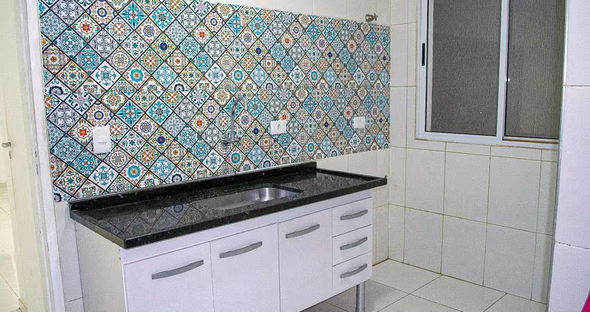 Casa à venda no condominio nova barueri com 2 dormitorios e 2 vagas de garagem e quintal