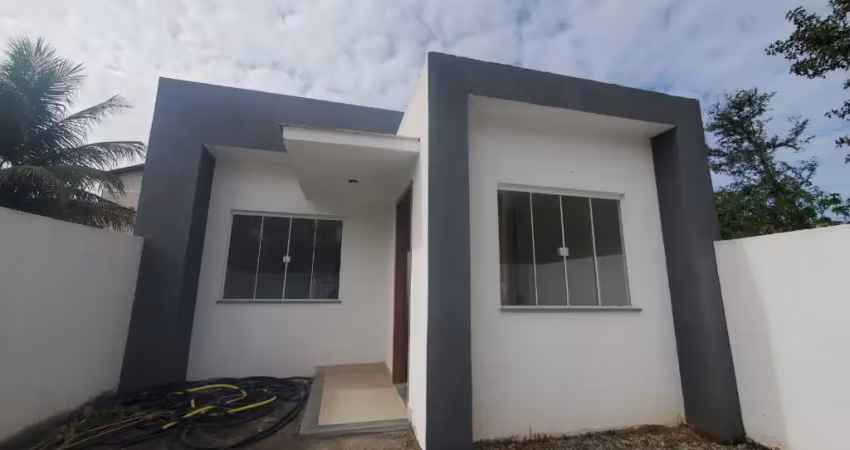 Casa com 2 quartos à venda no Maria Turri, Rio das Ostras 
