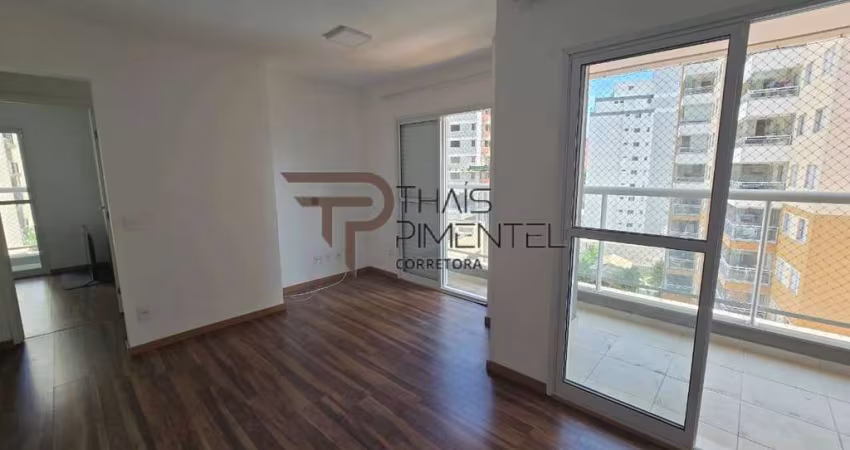 Apartamento de 75m², bem localizado, 1 suíte e churrasqueira