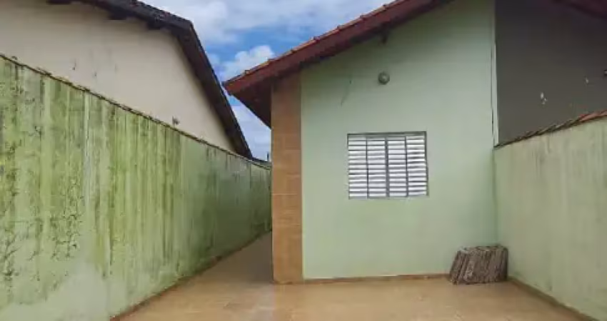 Casa com 2 quartos à venda na Praça Ângelo Guerra, Jardim Santa Terezinha, Itanhaém