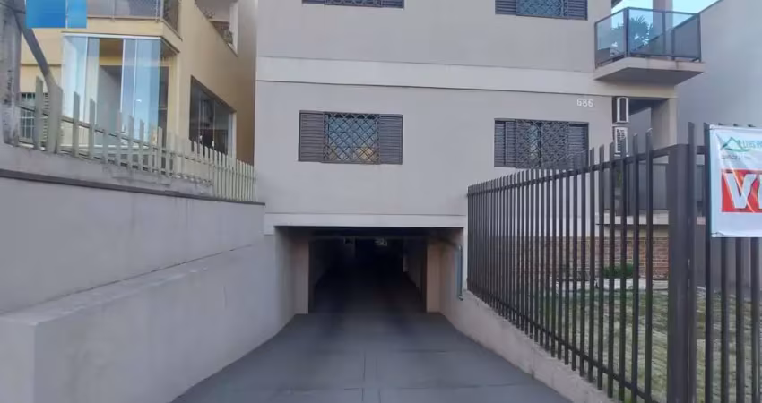 Apartamento de 3 dormitórios sendo 1 suíte no jardim irajá