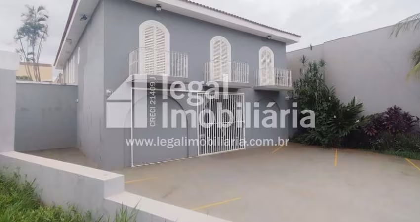 PREDIO COMERCIAL NA ESQUINA DAS AVENIDAS CERSAR VERVGUEIRO E LEAIS PAULISTA