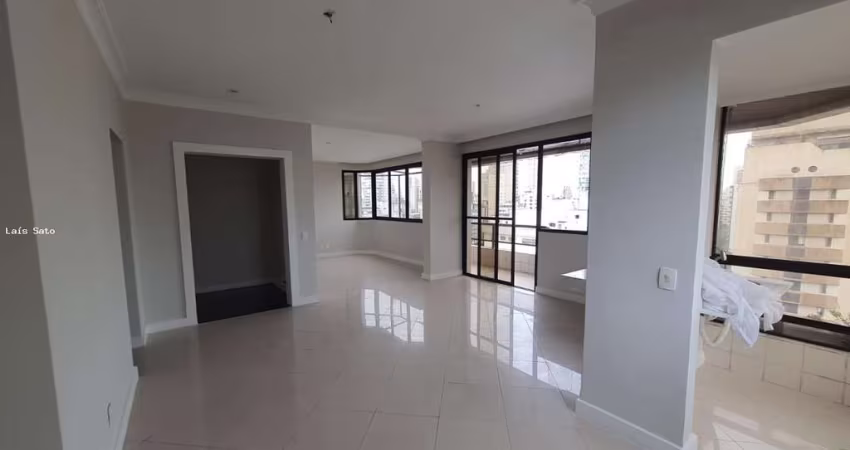 Apartamento Alto Padrão para Venda em Santos, Gonzaga, 3 dormitórios, 1 suíte, 4 banheiros, 2 vagas