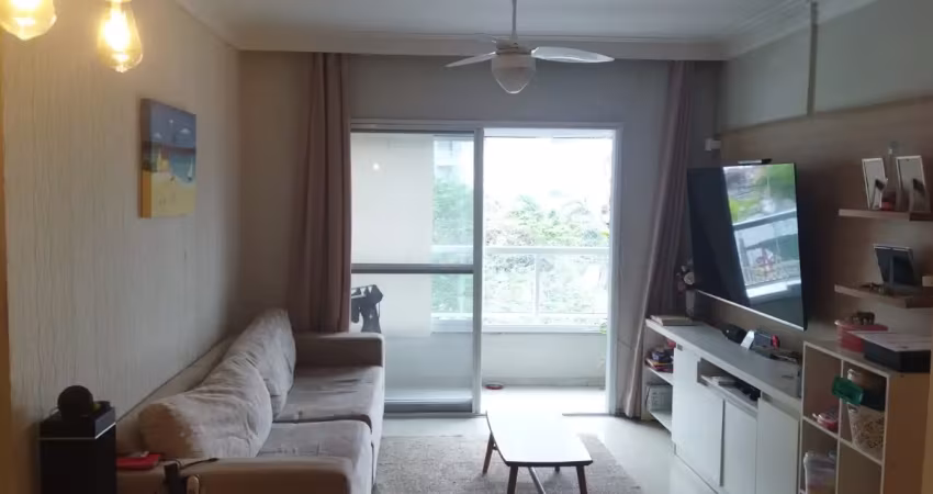 Lindo apartamento no monte castelo / semi mobiliado / amplo e arejado