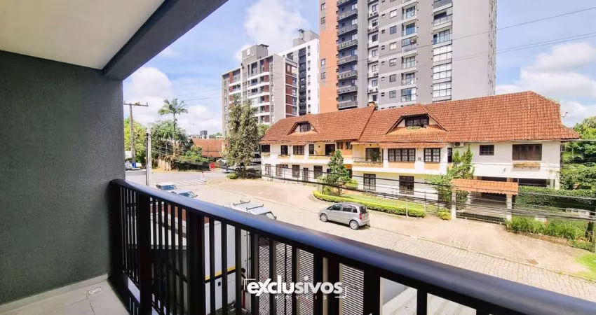 Lindo apartamento semi mobiliado de 1 suíte 2 1 dormitório no bairro Anita Garibaldi, torre única à venda por R$ 465.000,00