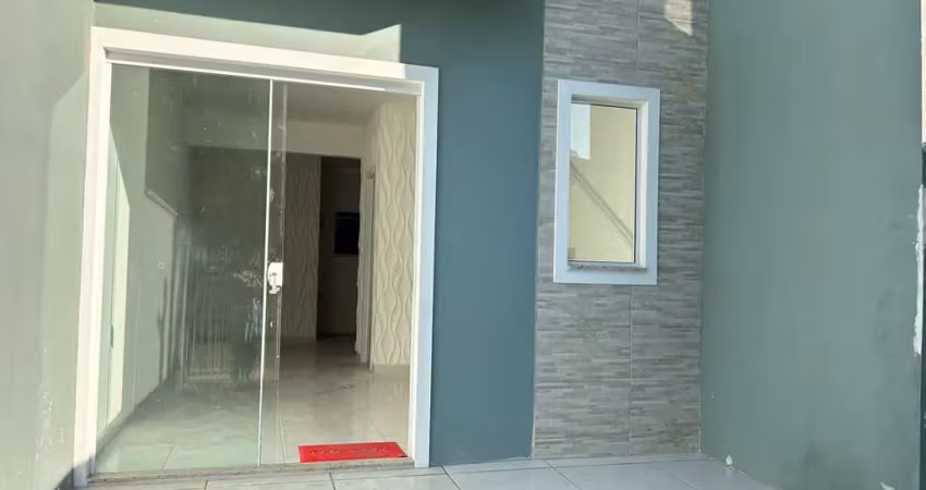 Sobrado Geminado a venda no bairro Floresta por R$ 375.000,00