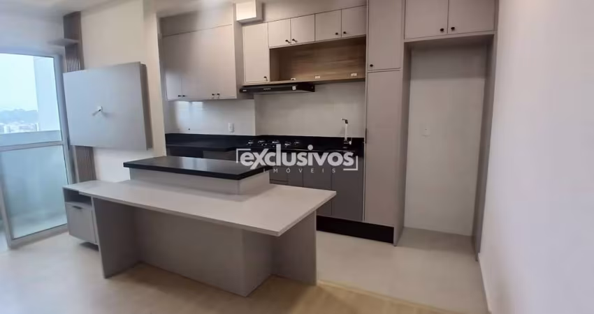 Apartamento SEMI MOBILIADO LINDO NOVO no HOME CLUB Glória por R$ 485.000,00.