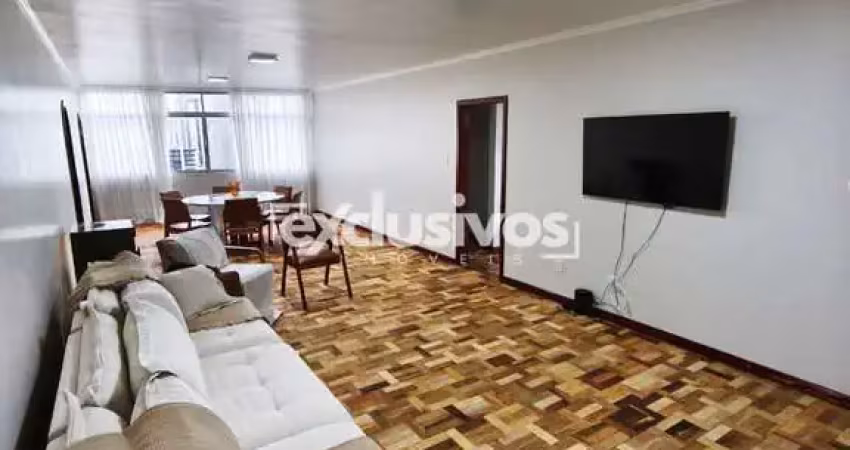Edifício Imperador, semi mobiliado Frente Mar por R$ 2.900.000,00