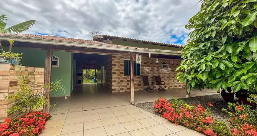 Casa a venda em são francisco do sul por r$420.000,00