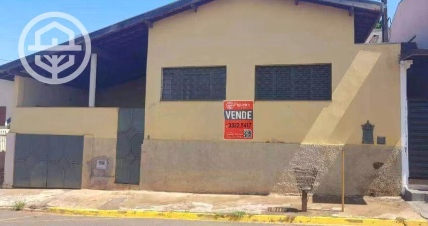 Casa com 5 dormitórios à venda, 213 m² por R$ 650.000,00 - Centro - Barretos/SP