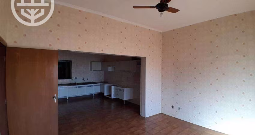 Casa com 3 dormitórios para alugar, 208 m² por R$ 5.330,00/mês - Centro - Barretos/SP