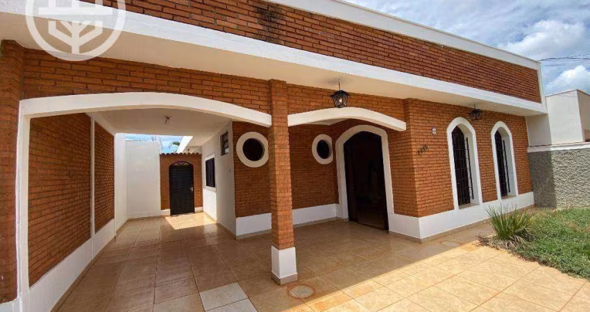 Casa com 3 dormitórios à venda, 184 m² por R$ 530.000,00 - Primavera - Barretos/SP