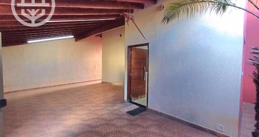Casa com 3 dormitórios à venda, 176 m² por R$ 370.000,00 - Alto Sumaré - Barretos/SP