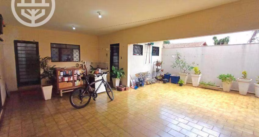 Casa com 3 dormitórios à venda, 150 m² por R$ 550.000,00 - Centro - Barretos/SP