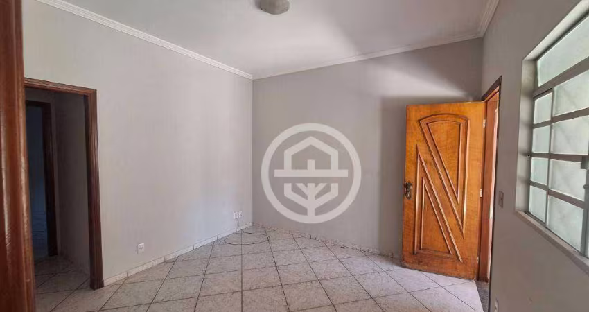 Casa com 3 dormitórios para alugar, 102 m² - Pereira - Barretos/SP