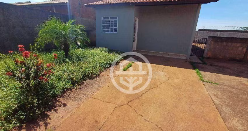 Casa com 2 dormitórios, 47 m² - venda por R$ 230.000,00 ou aluguel por R$ 1.200,00/mês - Condomínio Residencial Batista Ananias  - Barretos/SP