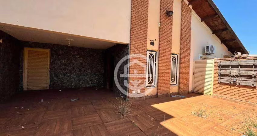 Casa com 4 quartos à venda no Centro, Barretos 