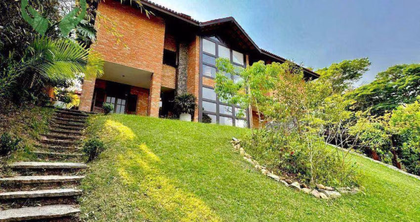 Sobrado com 4 dormitórios à venda, 623 m² por R$ 3.650.000,00 - Altos de São Fernando - Jandira/SP
