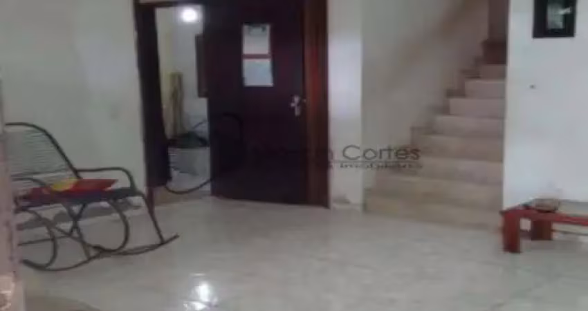 Casa de 5 quartos em São Gonçalo.