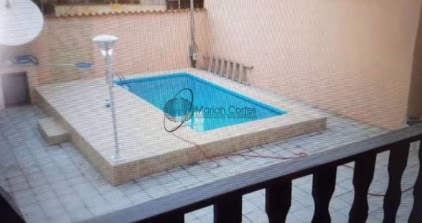 Ótima casa com 5 quartos sendo 3 suítes - Búzios.