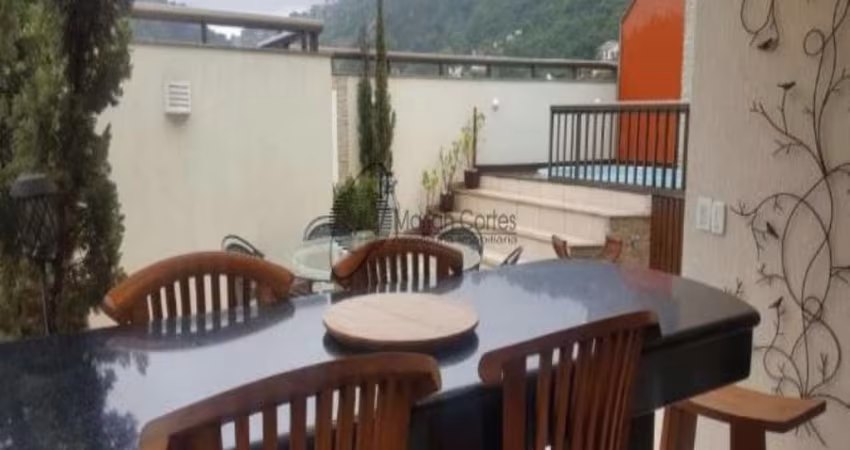 Cobertura Duplex 4 quartos em São Francisco.