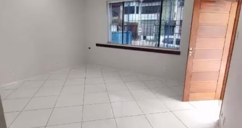 Casa comercial com 6 salas à venda no Centro, Macaé 