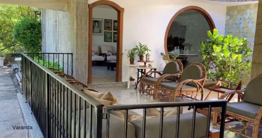 Casa com 5 quartos à venda no São Francisco, Niterói 