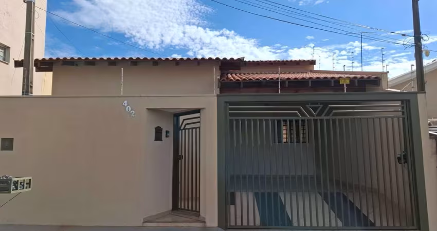 Casa 03 dormitórios para locação no Conj. Habitacional Costa do Sol - São José do Rio Preto/SP