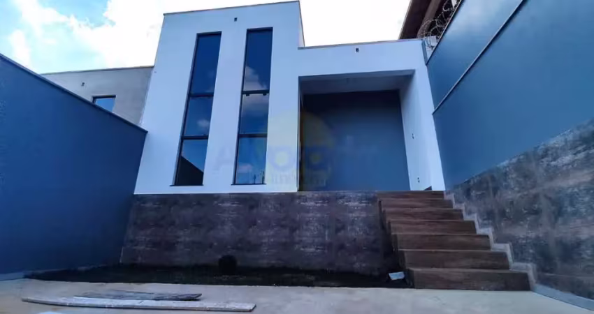 Casa para Venda em Belo Horizonte, Canaã, 3 dormitórios, 1 suíte, 2 banheiros, 4 vagas