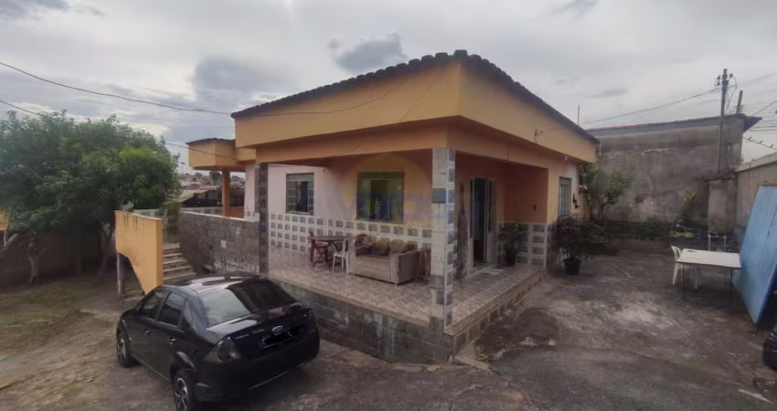 Casa para Venda em Belo Horizonte, Jaqueline, 3 dormitórios, 1 banheiro, 10 vagas