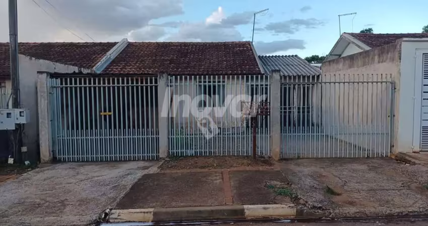 Casa com 2 quartos à venda na Rua Heriberto Beutler de Cecco, 2248, Jardim Coopagro, Toledo