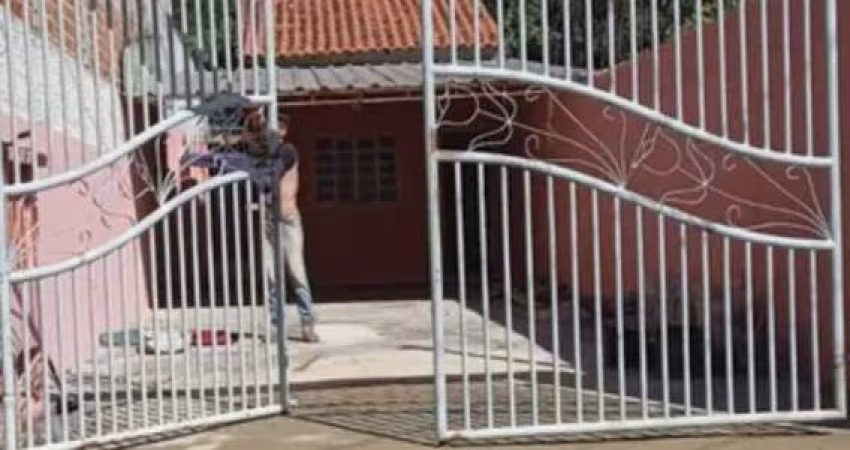 Casa com 1 quarto à venda na Izabel Maria Rodrigues, 77, Jardim Santa Cecília, Sorocaba